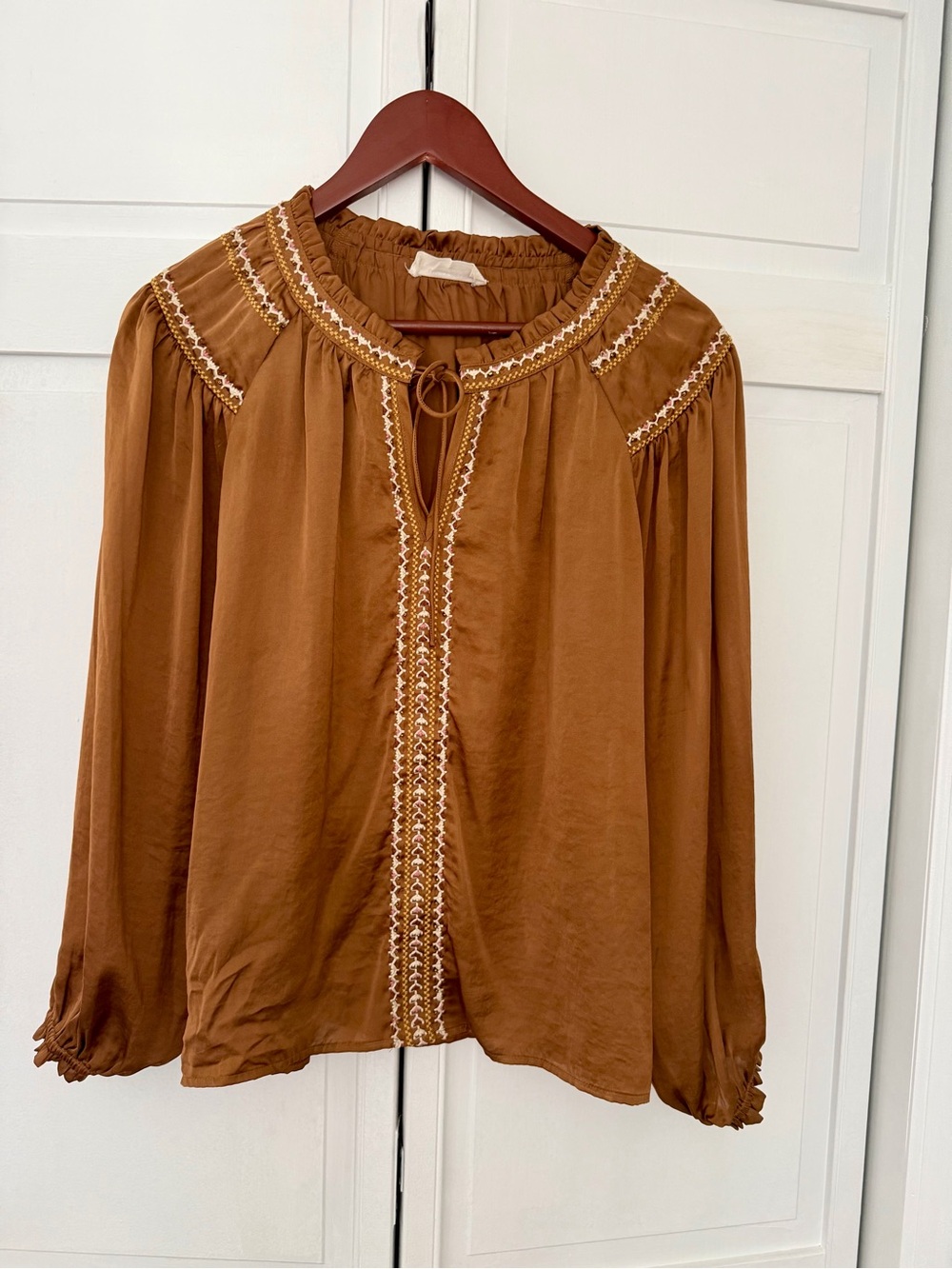 Lucky Brand Burnt Sienna Boho Peasant Blouse with Cream Embroidery